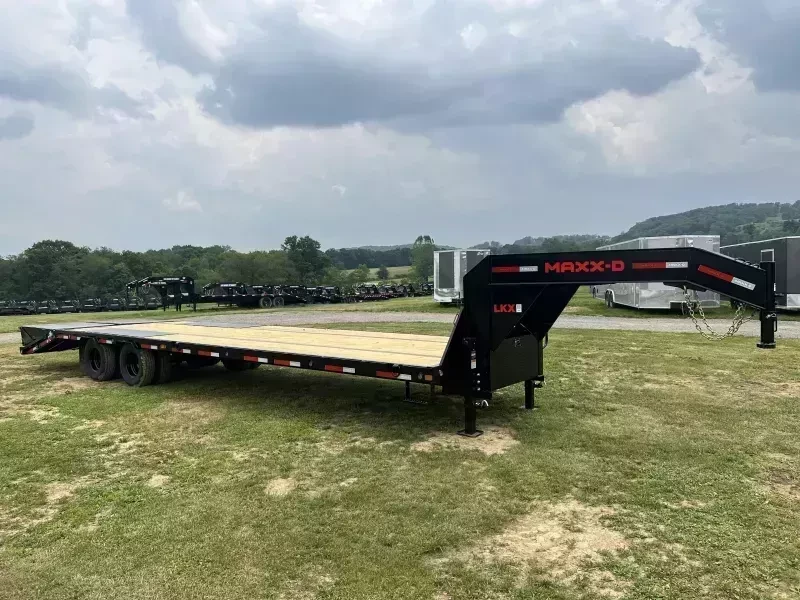 2026 MAXX-D Deckover Trailer 22500 GVW 102x25' Gooseneck Deckover 22500# GVW LKX10225