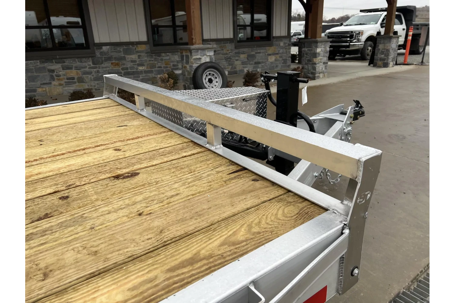 2026 Sure-Trac Car / Racing Trailer 7x22' 14000# Aluminum Tilt Trailer ST-PTA8222-140 - Image 10