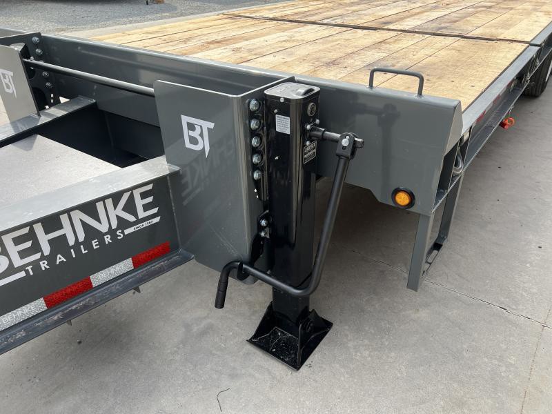2025 Behnke 102" x 30' Air Brake Gravity Tilt Deckover Trailer - Image 15