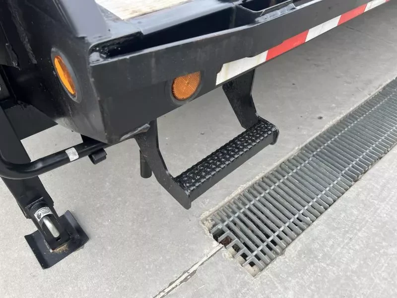 2022 Iron Bull 102" x 40' Heavy-Duty Gooseneck Deckover Trailer - Image 14