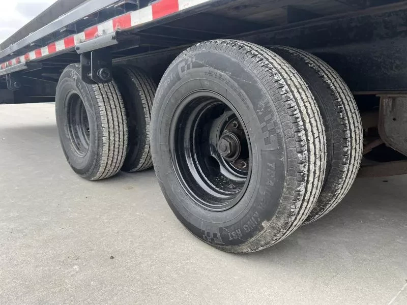 2022 Iron Bull 102" x 40' Heavy-Duty Gooseneck Deckover Trailer - Image 16