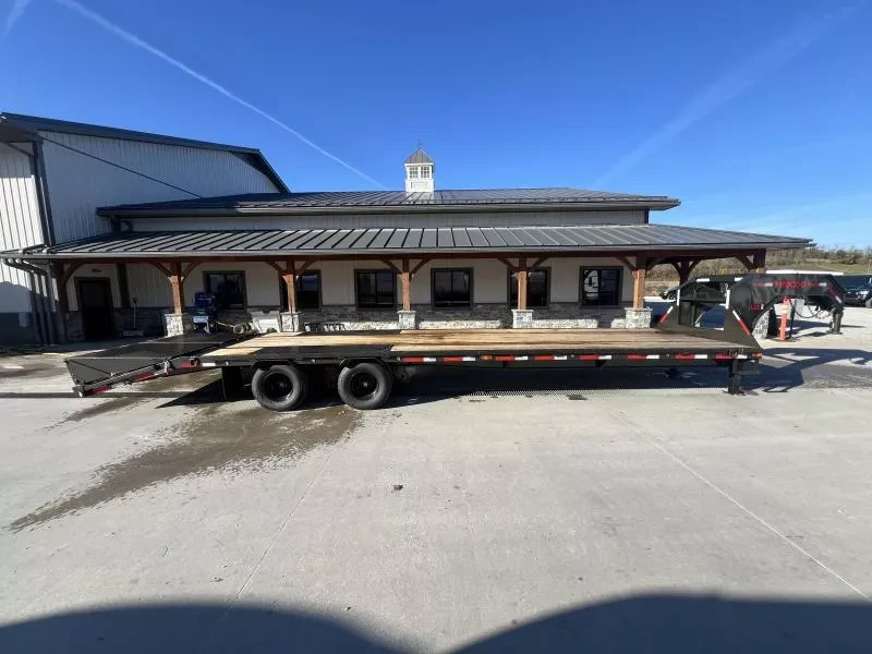 2026 MAXX-D Deckover Trailer 25990 GVW LDB10232-24 - Image 3
