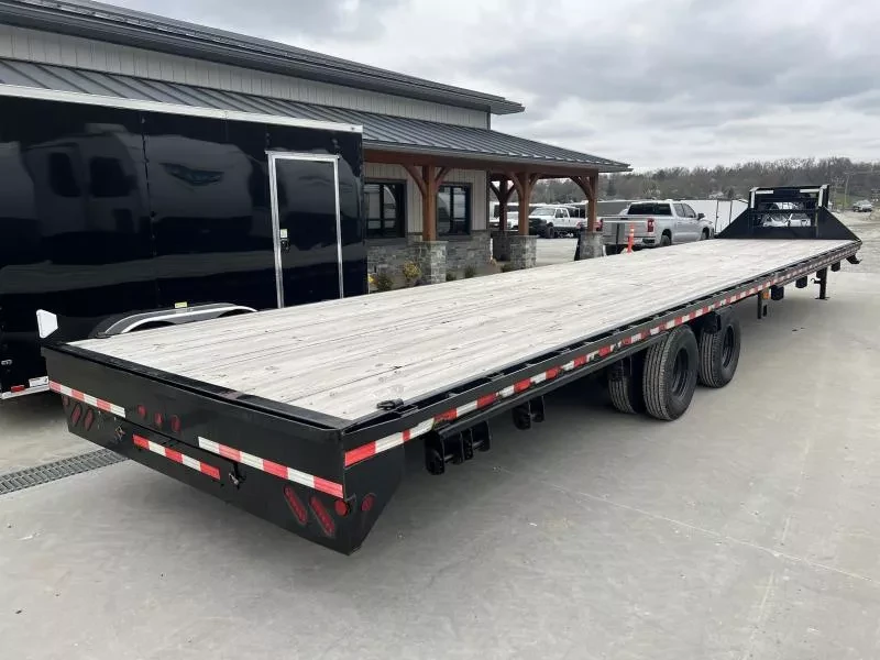 2022 Iron Bull 102" x 40' Heavy-Duty Gooseneck Deckover Trailer - Image 3