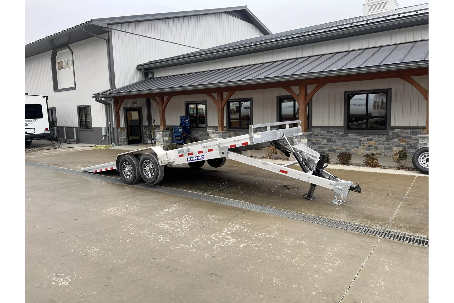 2026 Sure-Trac Car / Racing Trailer 7x22' 14000# Aluminum Tilt Trailer ST-PTA8222-140 - Image 5