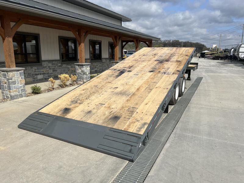 2025 Behnke 102" x 30' Air Brake Gravity Tilt Deckover Trailer - Image 5