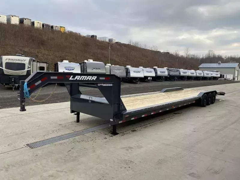 2026 Lamar Trailers Car / Racing Trailer 21000 GVW 102x40' Gooseneck Car Hauler Trailer 21000# GVW GH8024037 - Image 6