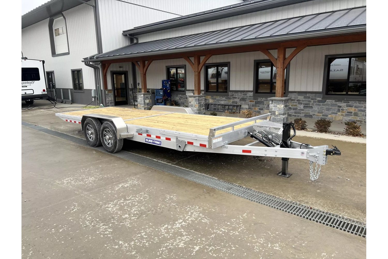 2026 Sure-Trac Car / Racing Trailer 7x22' 14000# Aluminum Tilt Trailer ST-PTA8222-140 - Image 7