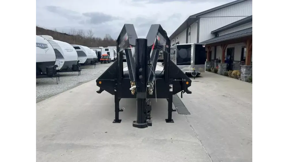 2022 Iron Bull 102" x 40' Gooseneck Deckover Flatbed Trailer - Image 8