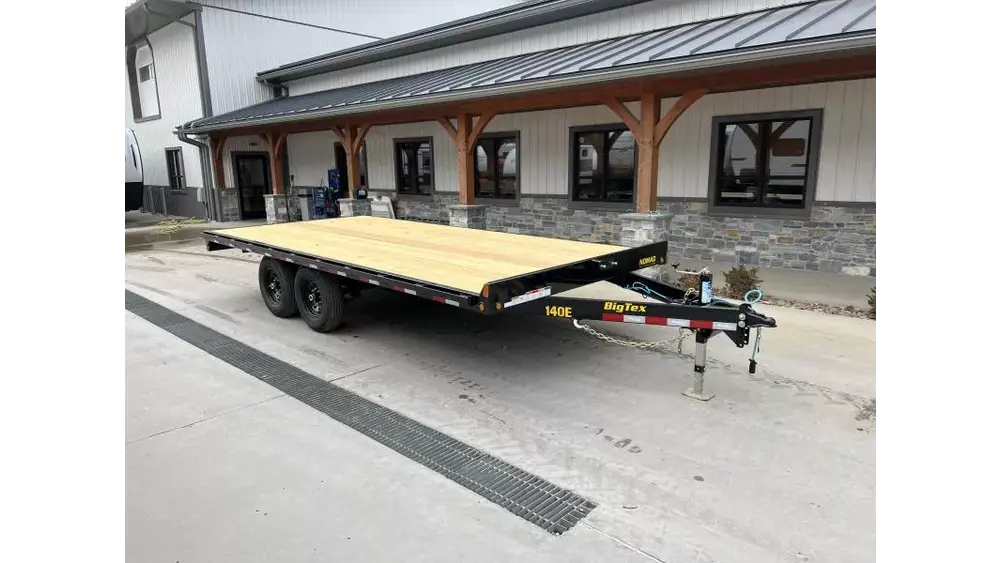 2026 Big Tex Trailers Flatbed Trailer 14000 GVW 102x18' Flatbed Deckover 14000# GVW 14OE-18STA-S8BK