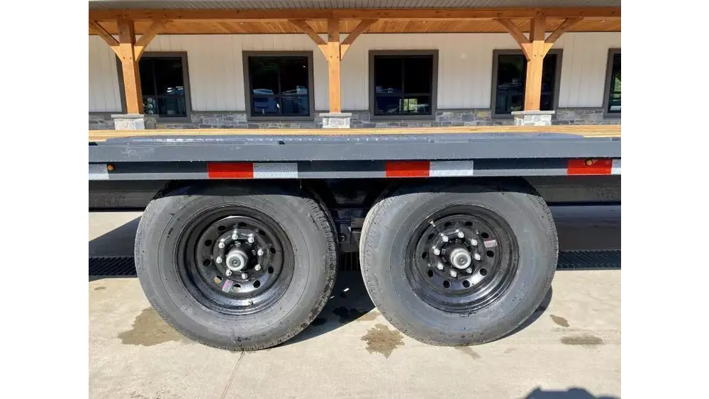 2026 Lamar Trailers Flatbed Trailer 14000 GVW 102x20' 14000# GVW Deckover Trailer F8022027-STRAIGHT - Image 12