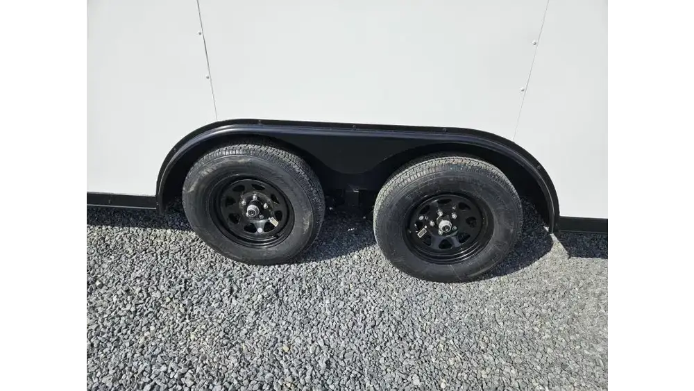 2026 ITI Cargo Cargo / Enclosed Trailer 8.5x16 Enclosed Car Trailer KY-DX10216-070 - Image 2